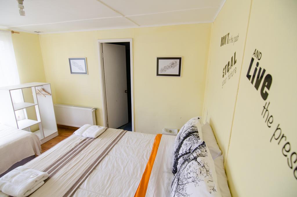 Smile Patagonia (Adults Only) Hotel ปวยร์โตนาตาเลส ภายนอก รูปภาพ